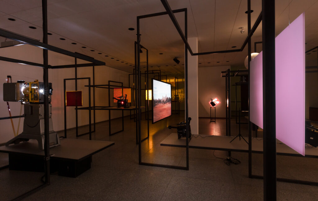 Rosa Barba, Blind Volumes, 2016 Exhibition view, Neue Nationalgalerie, Berlin, 2021 Courtesy the artist and Esther Schipper, Berlin © Rosa Barba / VG Bild-Kunst, Bonn, 2021 Photo © Andrea Rossetti